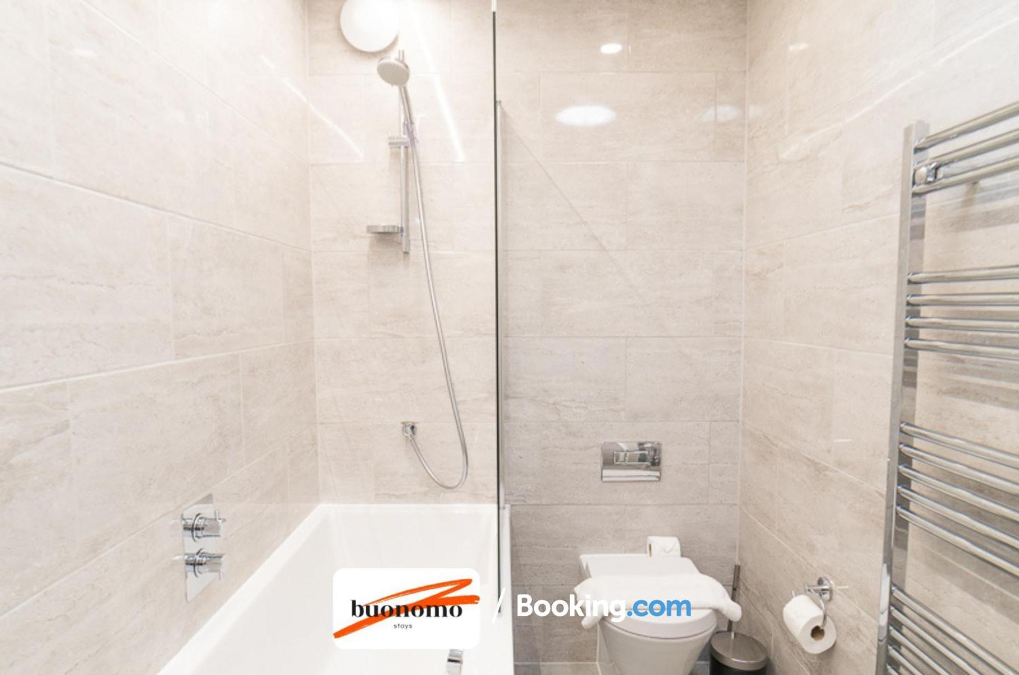 Two Bedroom Apartment At Buonomo Stays Short Lets & Serviced Accommodation Londyn Zewnętrze zdjęcie