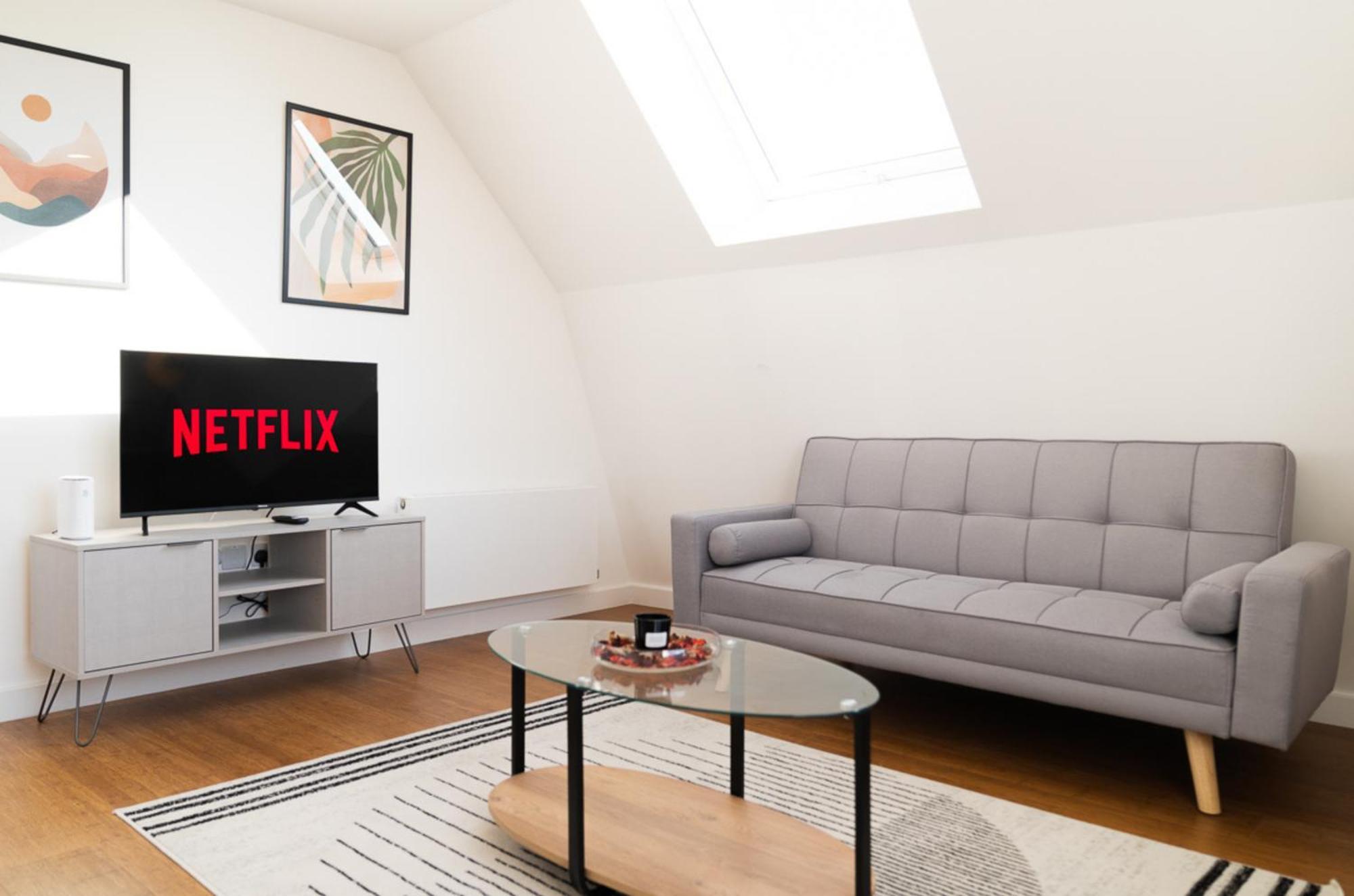 Two Bedroom Apartment At Buonomo Stays Short Lets & Serviced Accommodation Londyn Zewnętrze zdjęcie